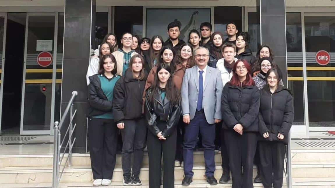 Okulumuz 12. Sınıf Öğrencileri Bafra Adliyesi'ni Ziyaret Etti!