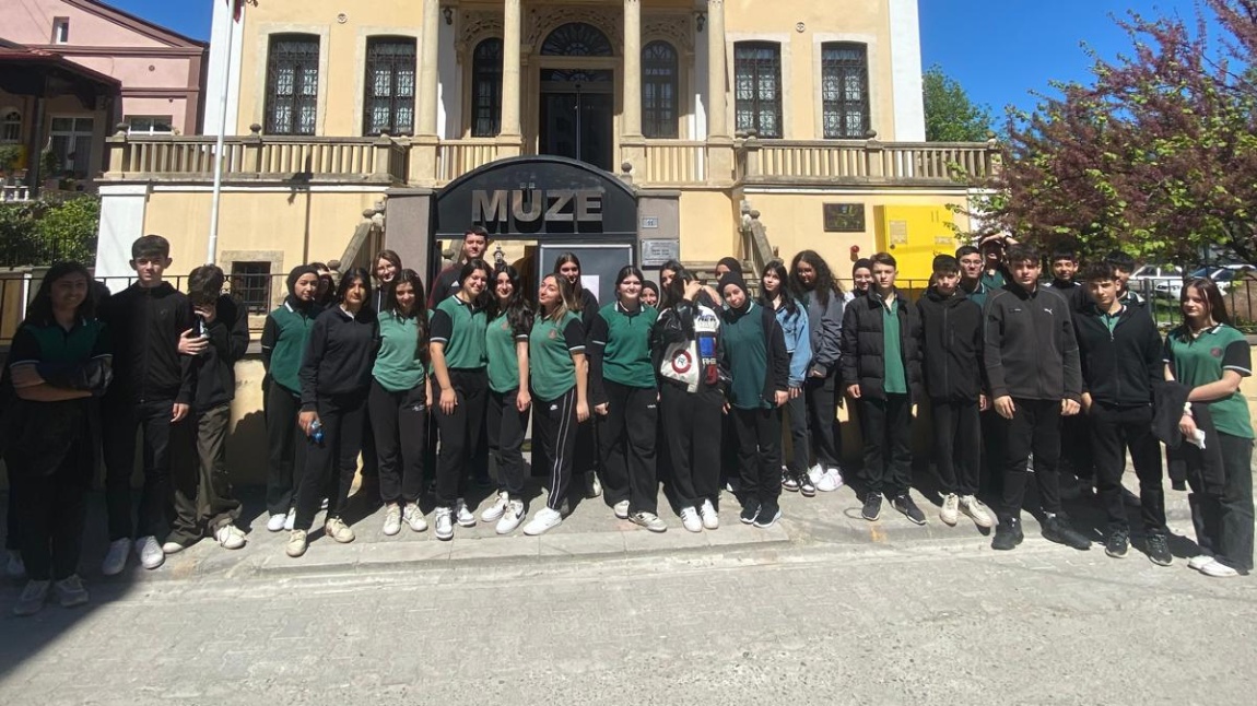 Okulumuz Gezi Kulübü Bafra Müzesi'ni Gezdi